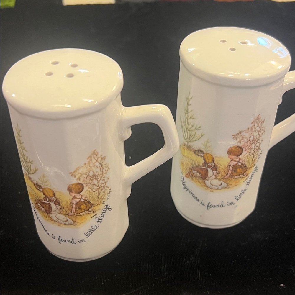 1973 Holly Hobbie Salt & Pepper Shakers